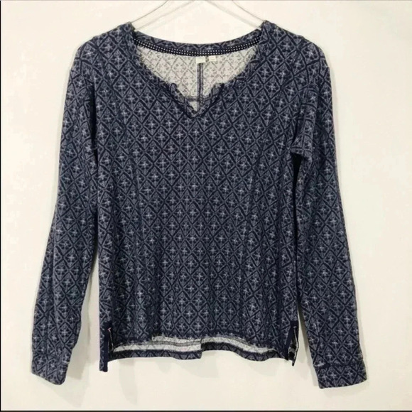 Eloise ANTHROPOLOGIE Blue Thermal Knit Top Size XS - Picture 1 of 7